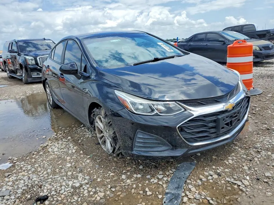2019 CHEVROLET CRUZE LS  