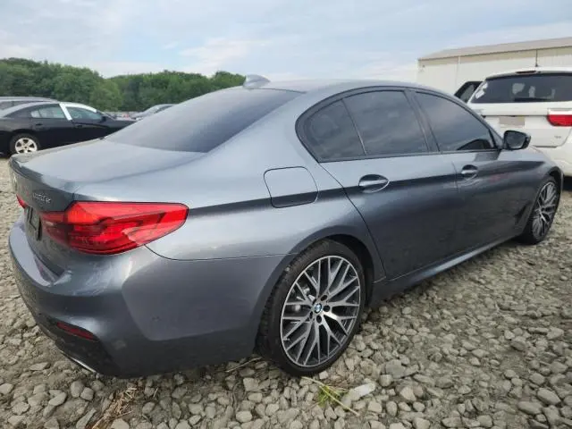 2019 BMW 530XE   