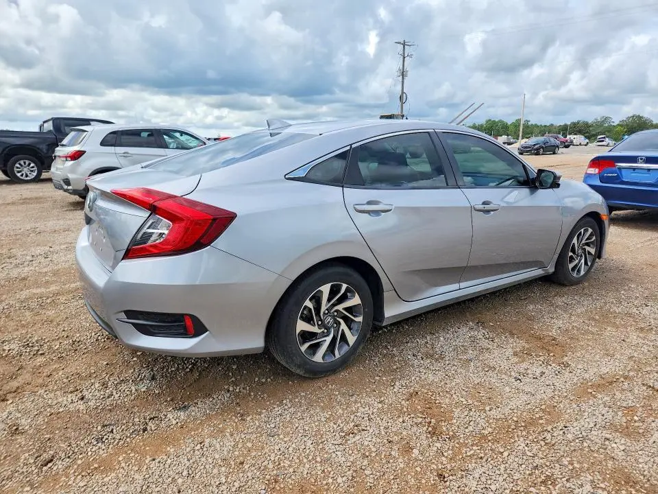 2018 HONDA CIVIC EX  