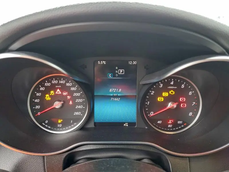 2021 MERCEDES-BENZ GLC 300 4MATIC  