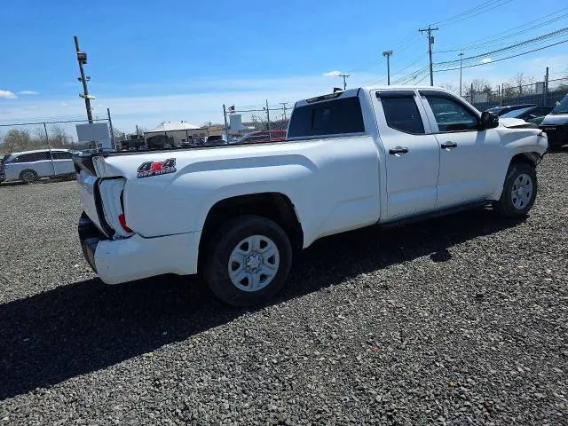 2024 TOYOTA TUNDRA SR  
