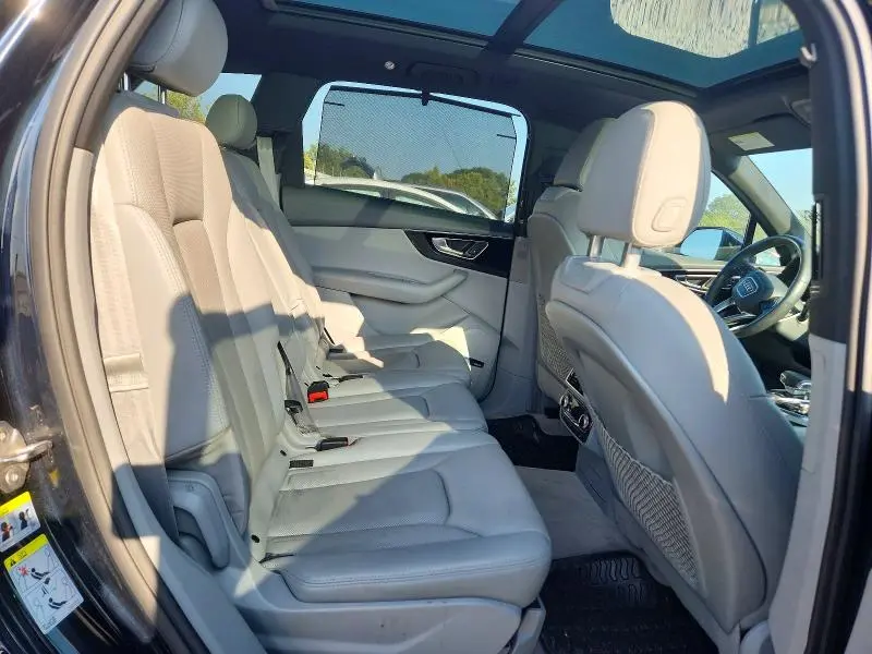 2017 AUDI Q7 PREMIUM PLUS  