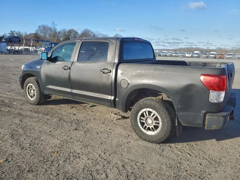 2011 TOYOTA TUNDRA CREWMAX SR5  