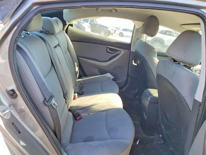 2012 HYUNDAI ELANTRA GLS  