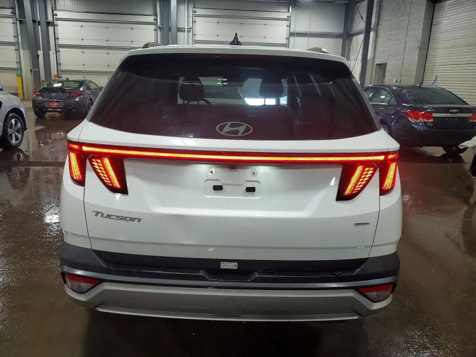 2025 HYUNDAI TUCSON   