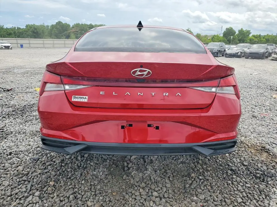 2021 HYUNDAI ELANTRA SEL  