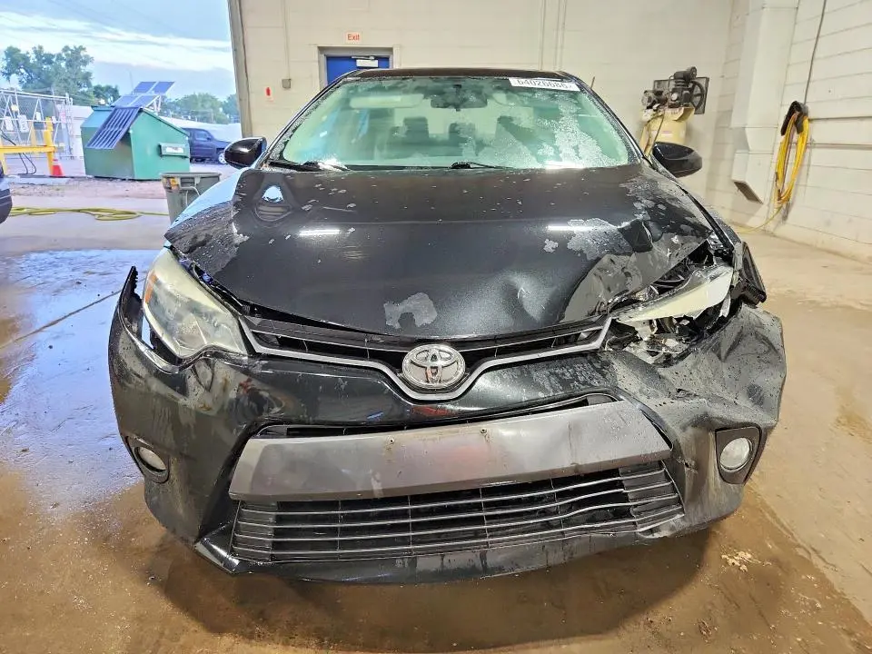 2016 TOYOTA COROLLA LE PLUS  