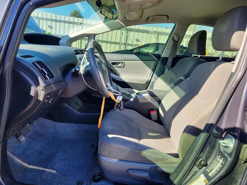 2013 TOYOTA PRIUS   