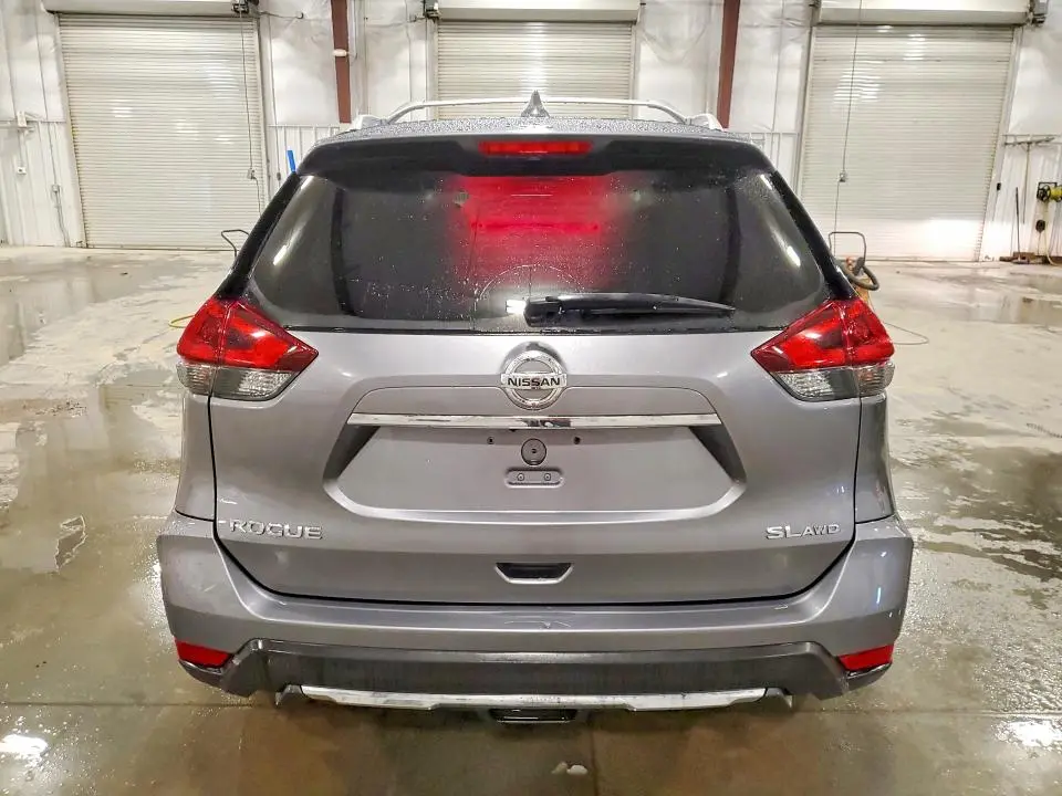 2018 NISSAN ROGUE SL  
