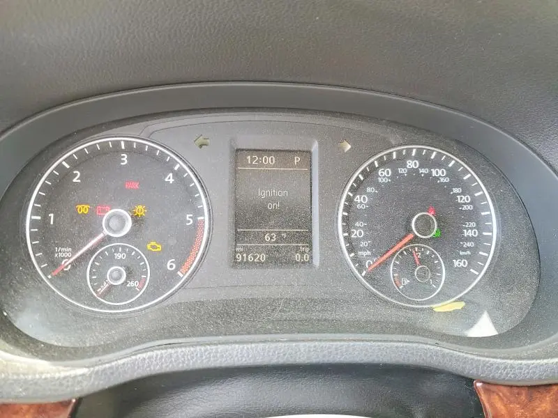 2013 VOLKSWAGEN PASSAT SEL  