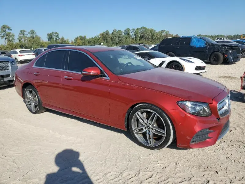 2019 MERCEDES-BENZ E 300  