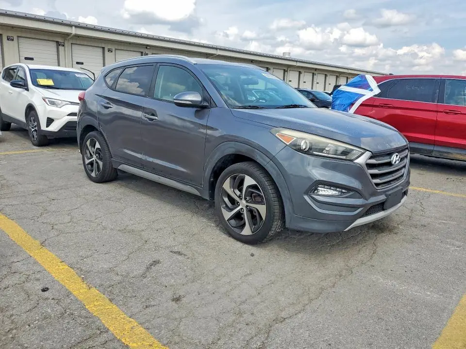 2017 HYUNDAI TUCSON SPORT  