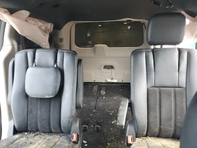 2016 DODGE GRAND CARAVAN SE  
