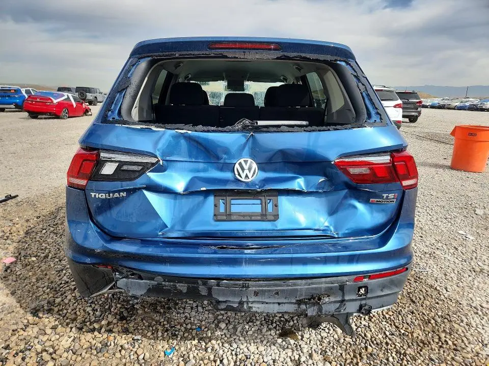 2018 VOLKSWAGEN TIGUAN S  