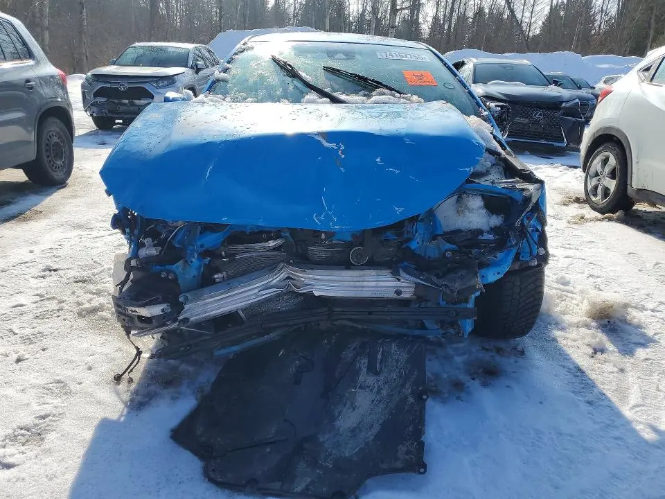 2019 TOYOTA COROLLA SE  