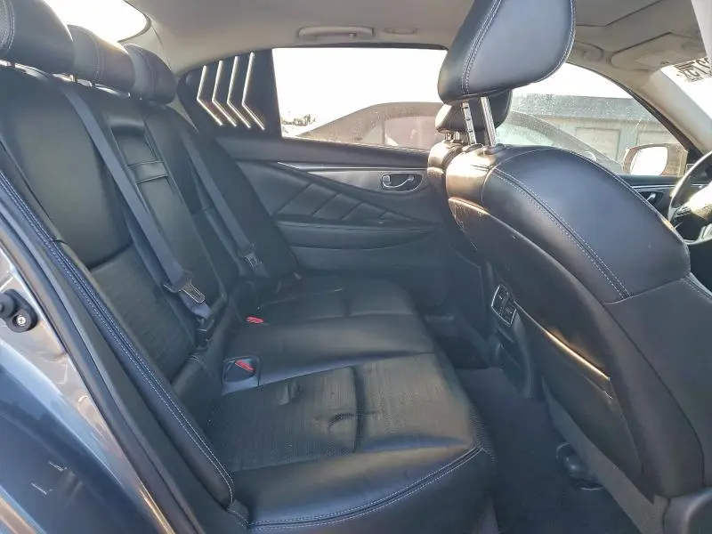 2017 INFINITI Q50 RED SPORT 400  