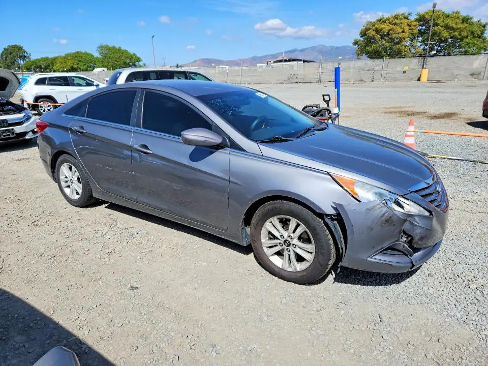 2011 HYUNDAI SONATA GLS  