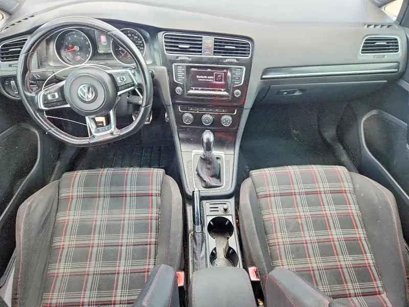 2015 VOLKSWAGEN GTI   