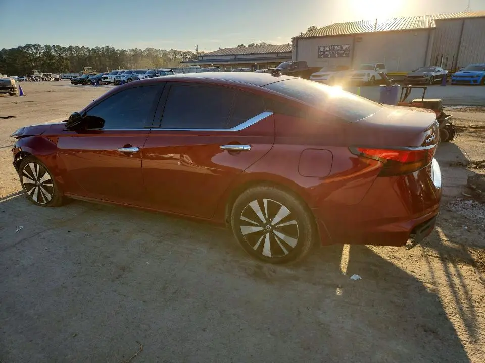 2020 NISSAN ALTIMA SV  