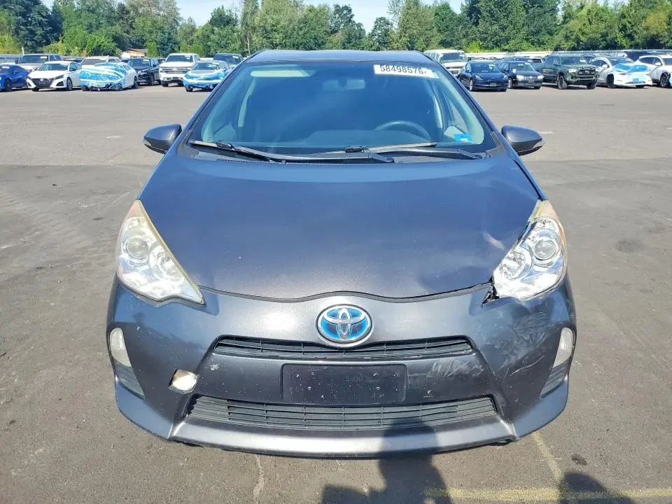2014 TOYOTA PRIUS C THREE  