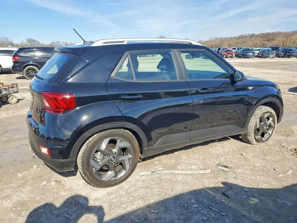 2024 HYUNDAI VENUE SEL  