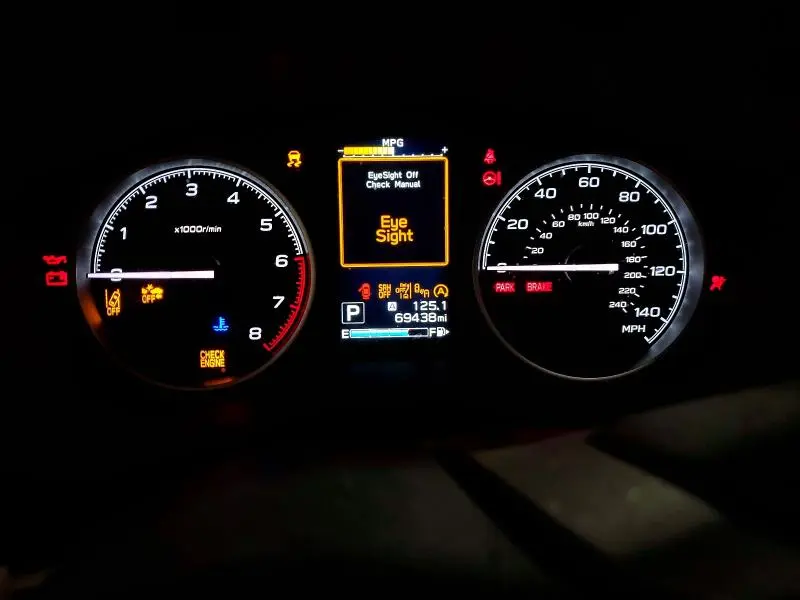 2023 SUBARU FORESTER PREMIUM  