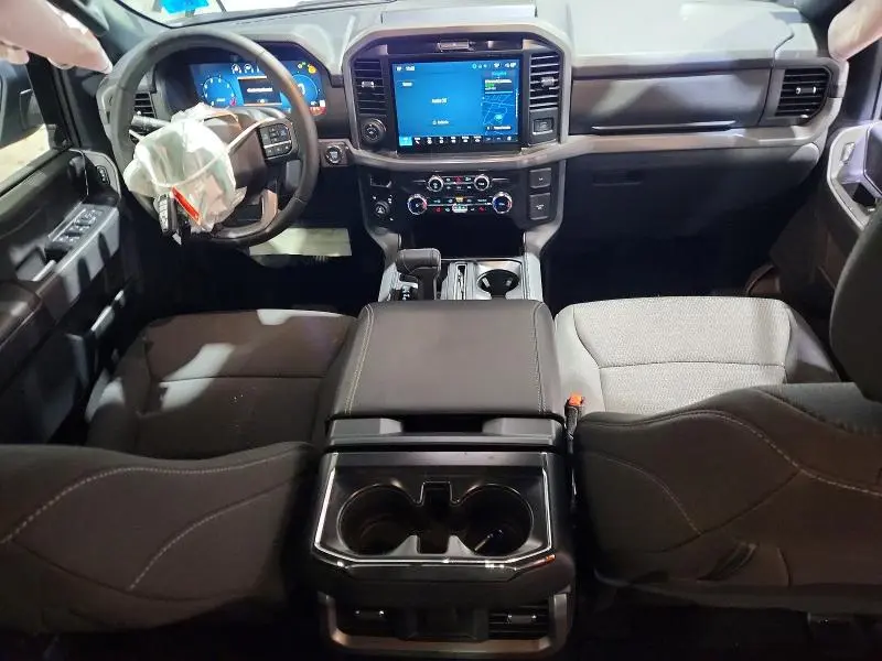 2025 FORD F150 XLT  
