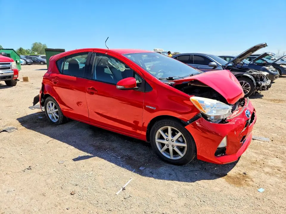 2014 TOYOTA PRIUS C THREE  