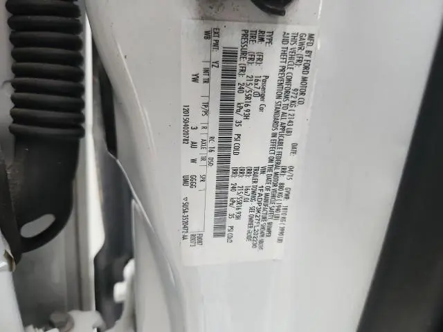 2015 FORD FOCUS SE  