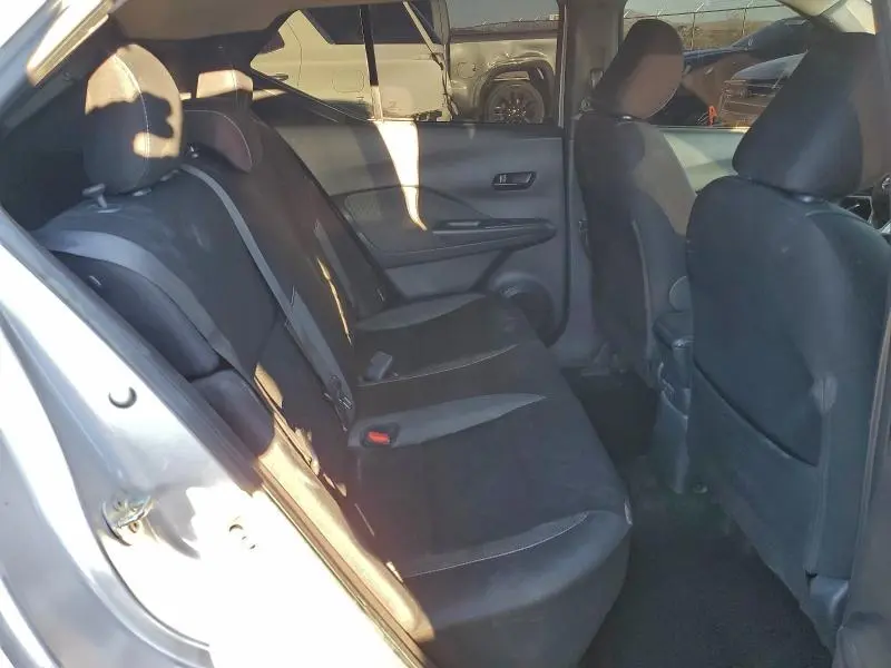 2020 NISSAN KICKS S  