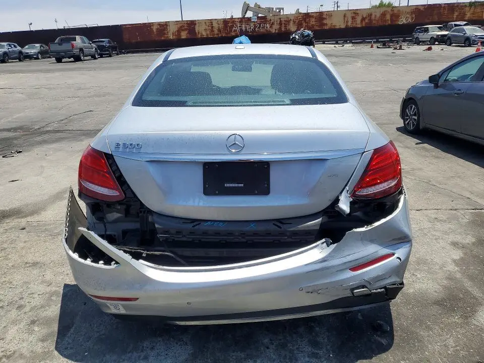 2018 MERCEDES-BENZ E 300  