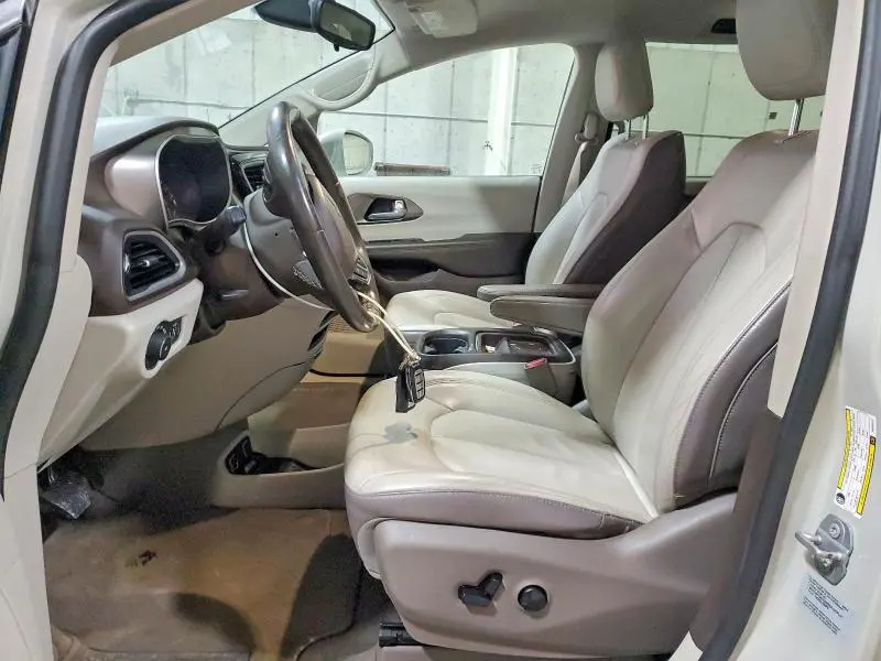 2017 CHRYSLER PACIFICA TOURING L  