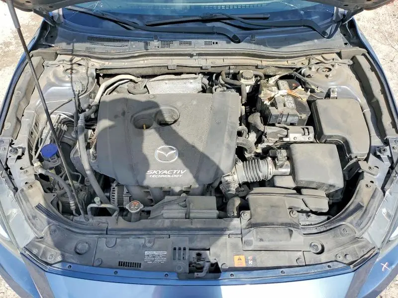 2015 MAZDA 3 TOURING  