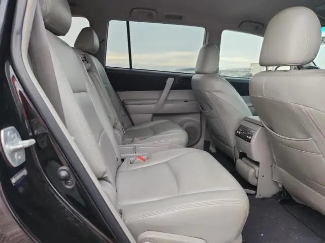 2012 TOYOTA HIGHLANDER BASE  