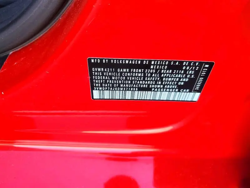 2013 VOLKSWAGEN JETTA SE  