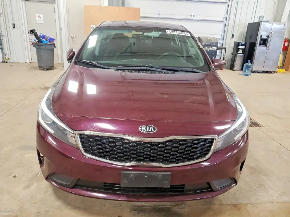 2017 KIA FORTE LX  