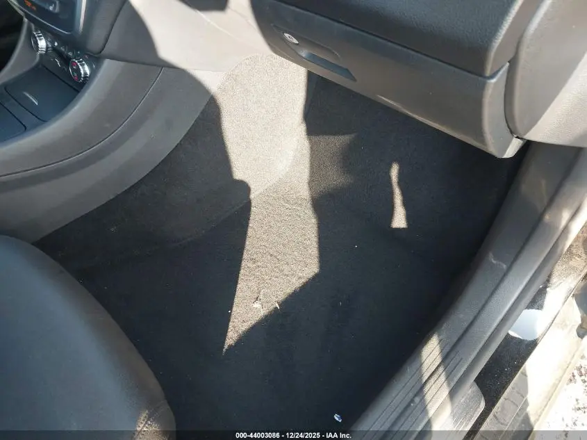 2015 MERCEDES-BENZ CLA 250  