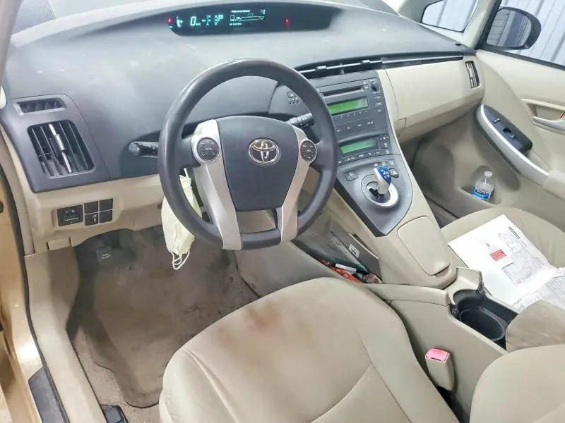 2010 TOYOTA PRIUS II  