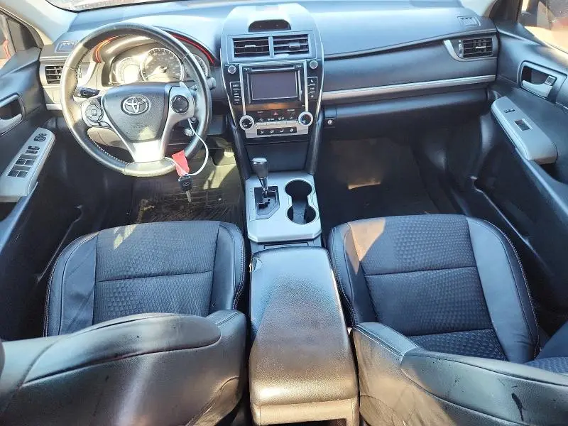 2013 TOYOTA CAMRY SE  