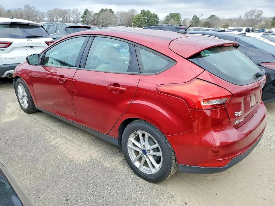 2016 FORD FOCUS SE  