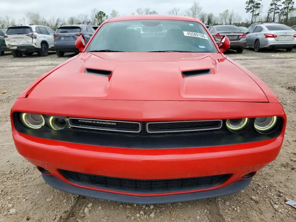 2015 DODGE CHALLENGER SXT PLUS  