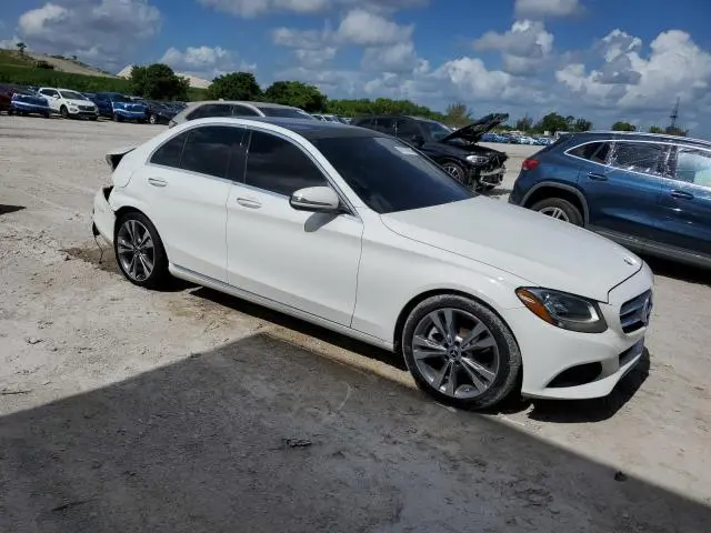 2017 MERCEDES-BENZ C 300  