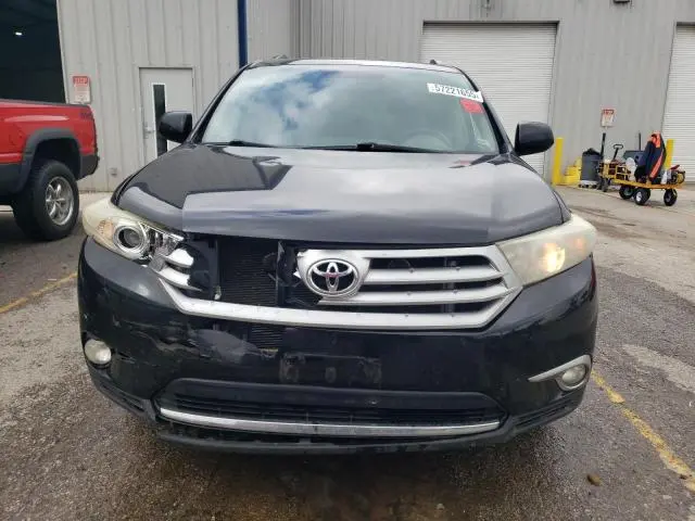2011 TOYOTA HIGHLANDER BASE  