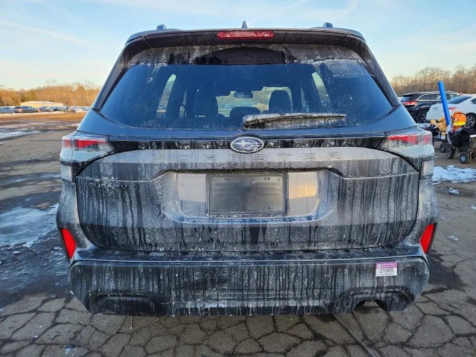 2025 SUBARU FORESTER   