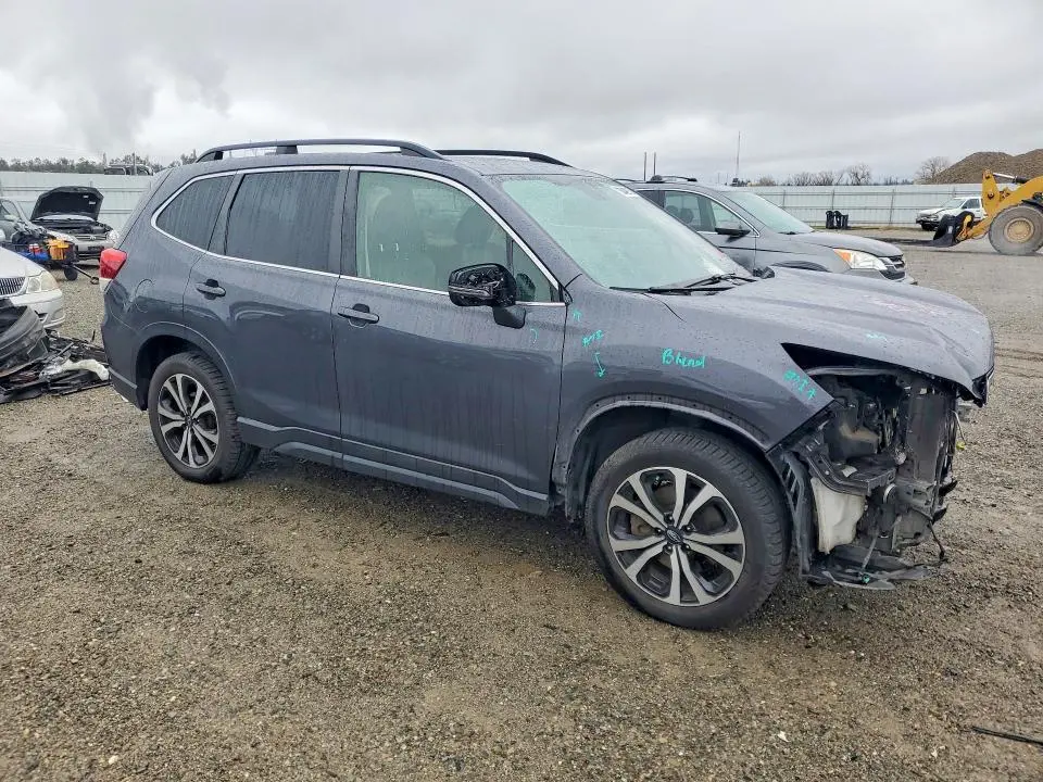 2020 SUBARU FORESTER LIMITED  