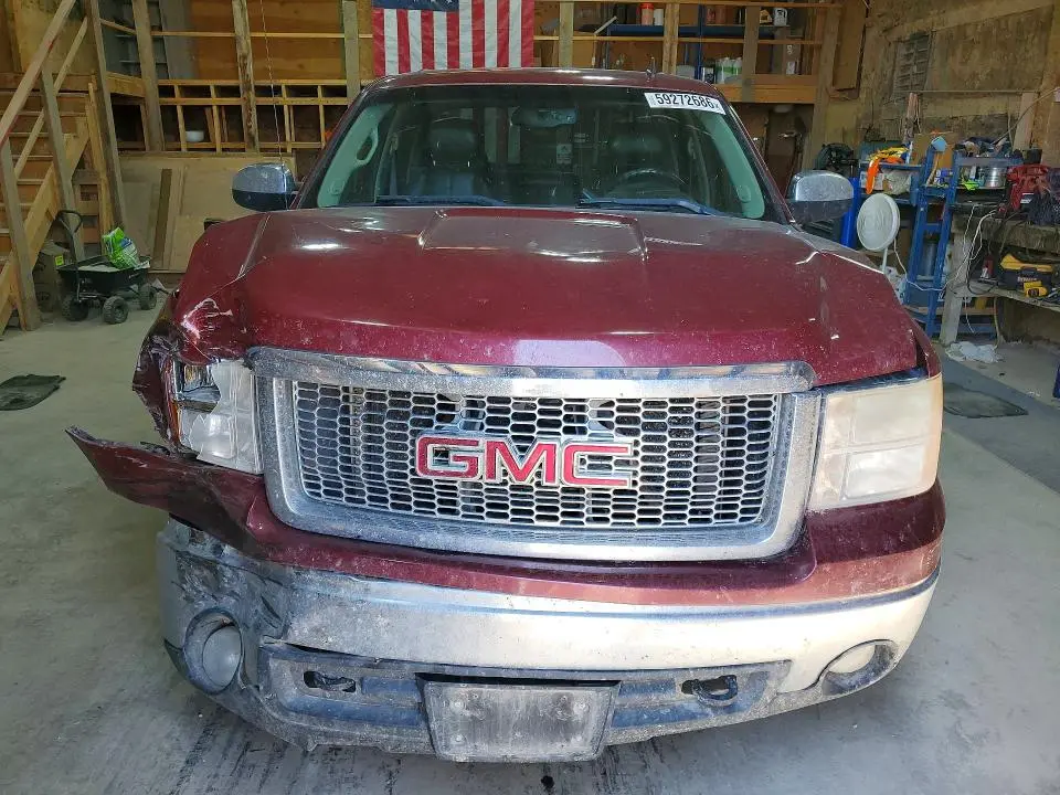 2013 GMC SIERRA K1500 SLT  