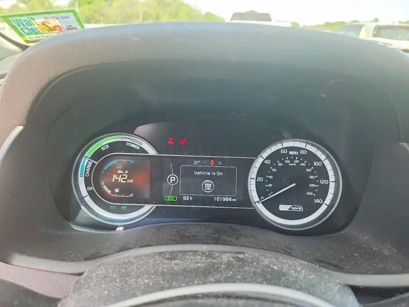 2018 KIA NIRO LX  