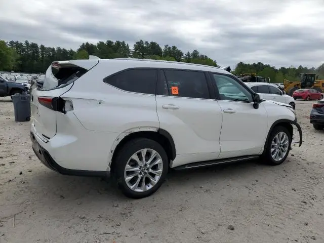2021 TOYOTA HIGHLANDER LIMITED  