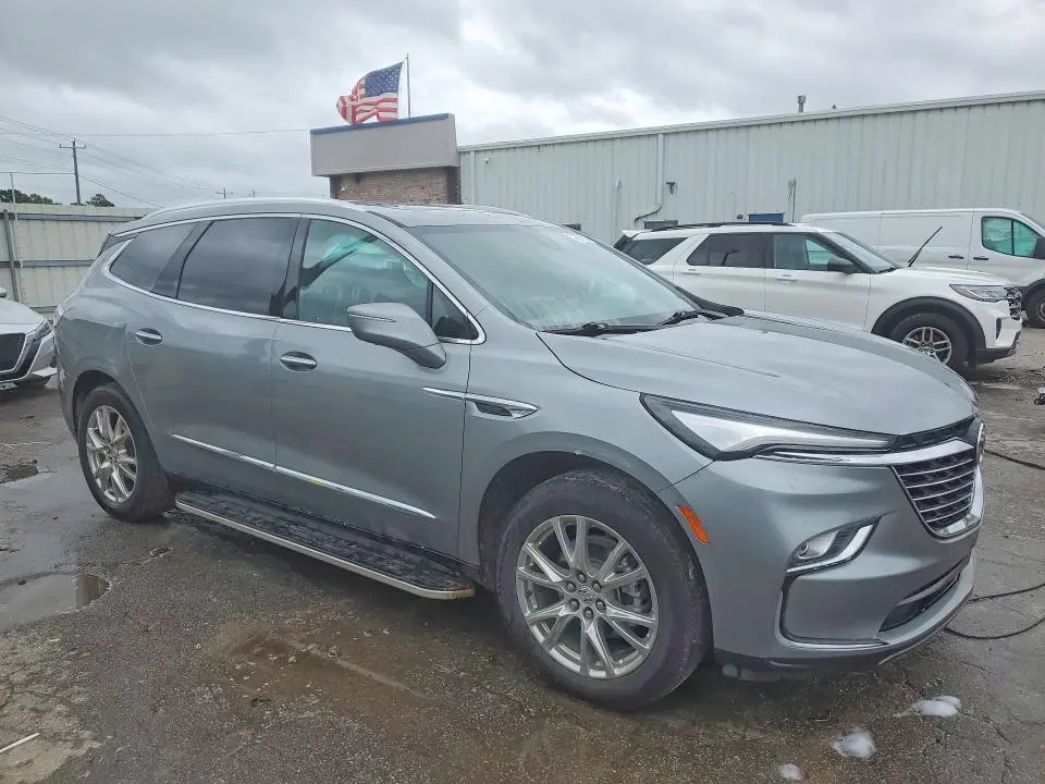 2023 BUICK ENCLAVE PREMIUM  