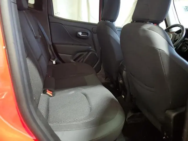 2022 JEEP RENEGADE LATITUDE  